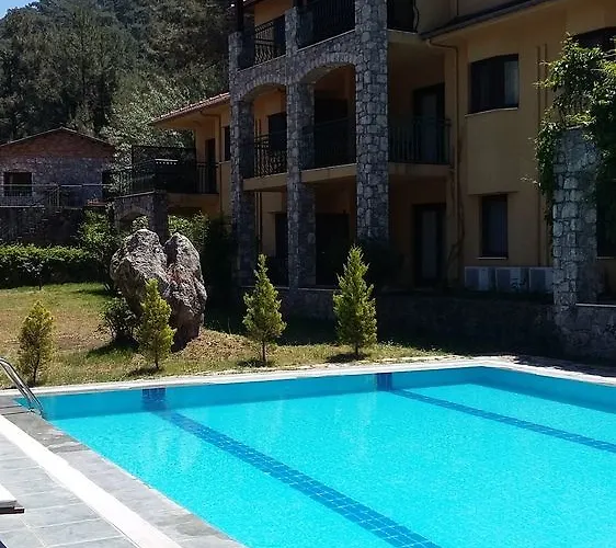 Hotel Neroli Butik 3*